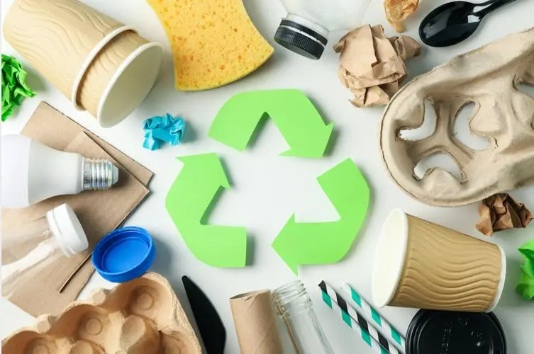 中國石化與清華大學(xué)聯(lián)合研究可降解塑料報(bào)告發(fā)布 中國石化與清華大學(xué)聯(lián)合研究可降解塑料報(bào)告發(fā)布(圖1)