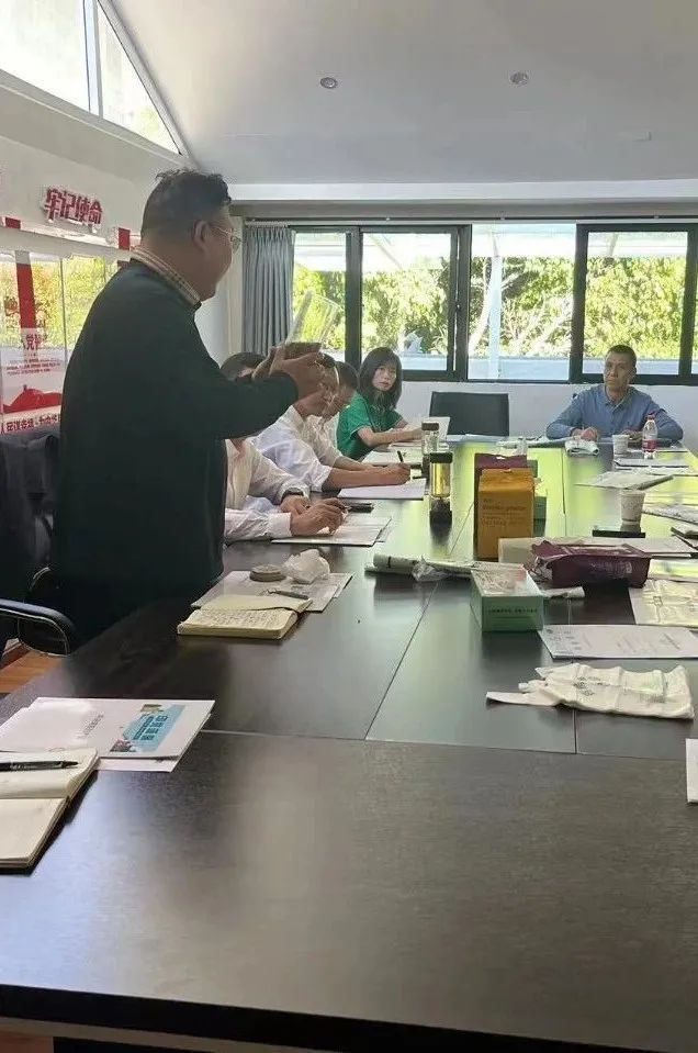 大理州衛(wèi)健委召開座談會推薦我司環(huán)保降解塑料袋產(chǎn)品(圖3)